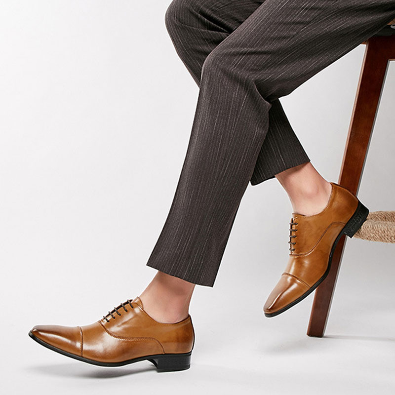 2025年ビジネスニューファッションメンズドレスシューズレザ - Men'S Formal Wear Accessories のレビューと価格