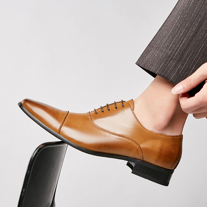 2025年ビジネスニューファッションメンズドレスシューズレザ - Men'S Formal Wear Accessories のレビューと価格